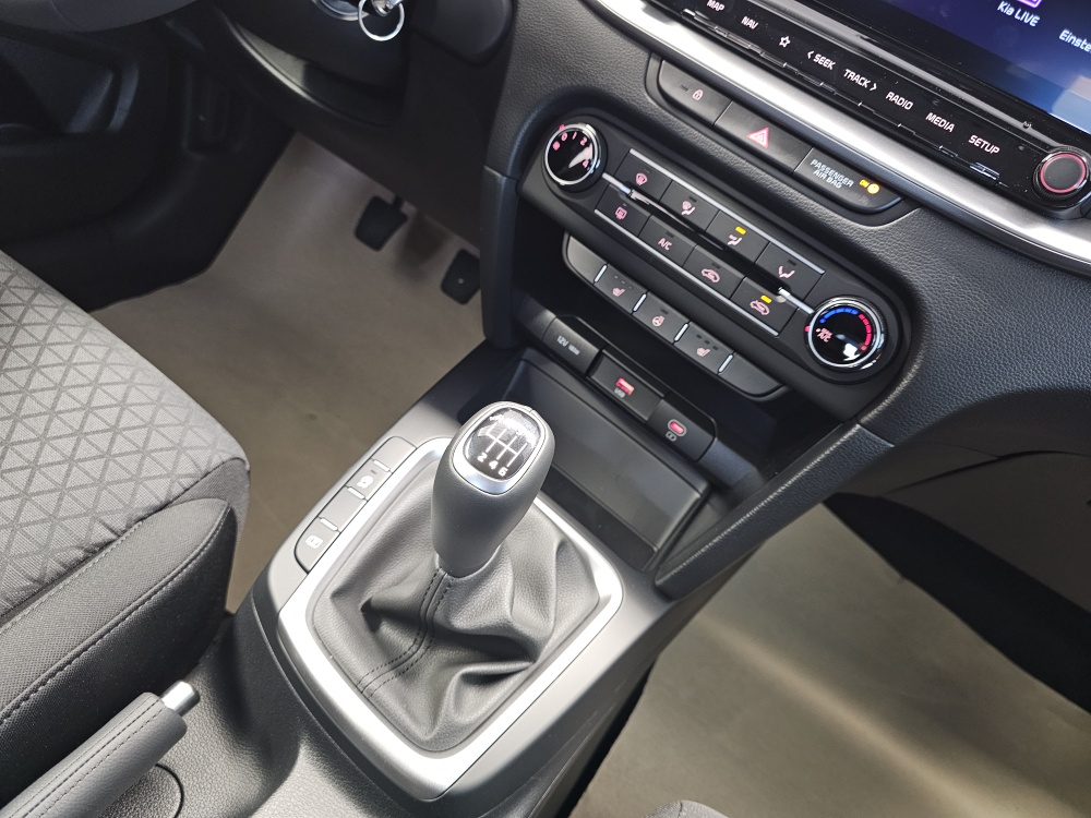 Kia Ceed  bei Hoffmann Automobile in Wolfsburg kaufen und sofort mitnehmen - Bild 6