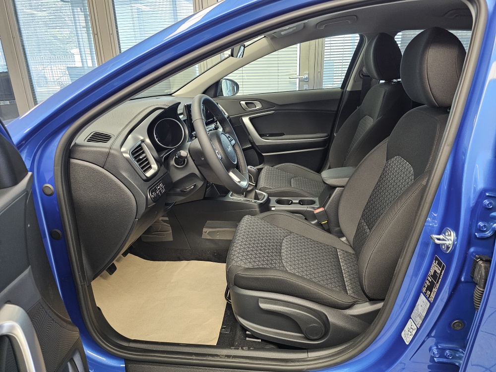Kia Ceed  bei Hoffmann Automobile in Wolfsburg kaufen und sofort mitnehmen - Bild 19