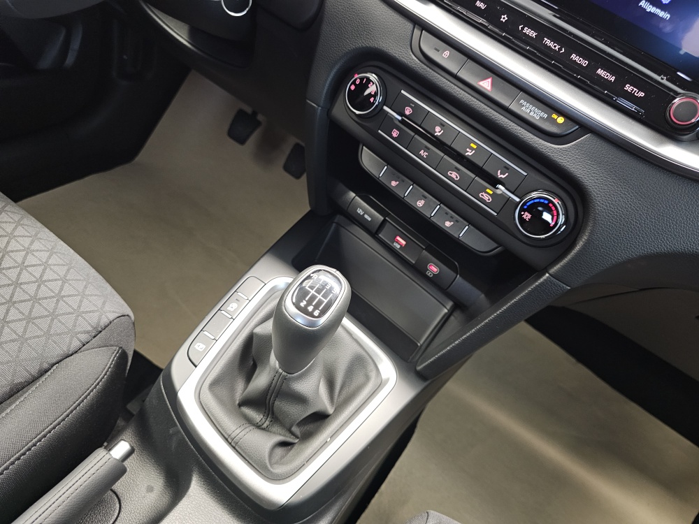 Kia Ceed  bei Hoffmann Automobile in Wolfsburg kaufen und sofort mitnehmen - Bild 6