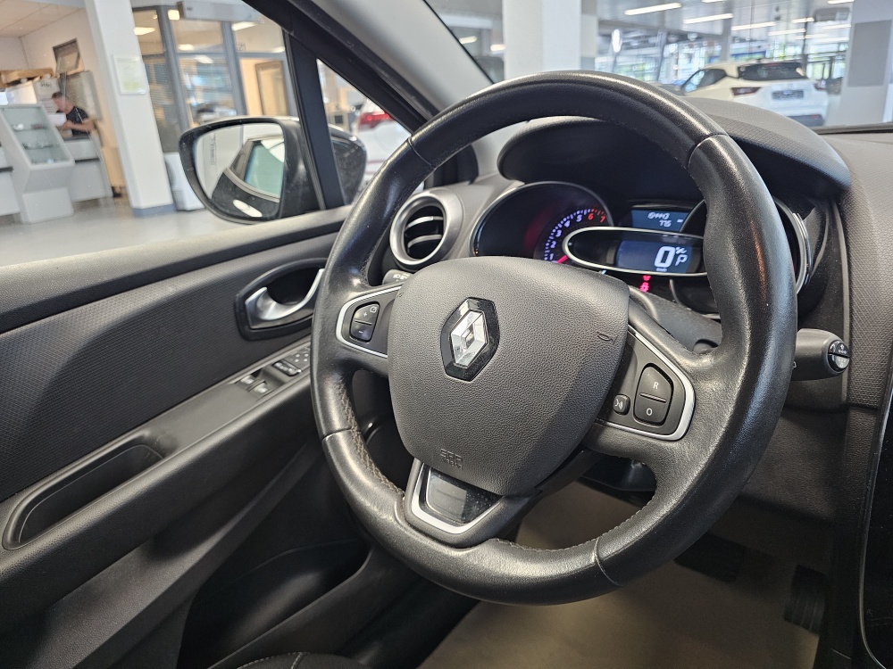 Renault Clio  bei Hoffmann Automobile in Wolfsburg kaufen und sofort mitnehmen - Bild 10