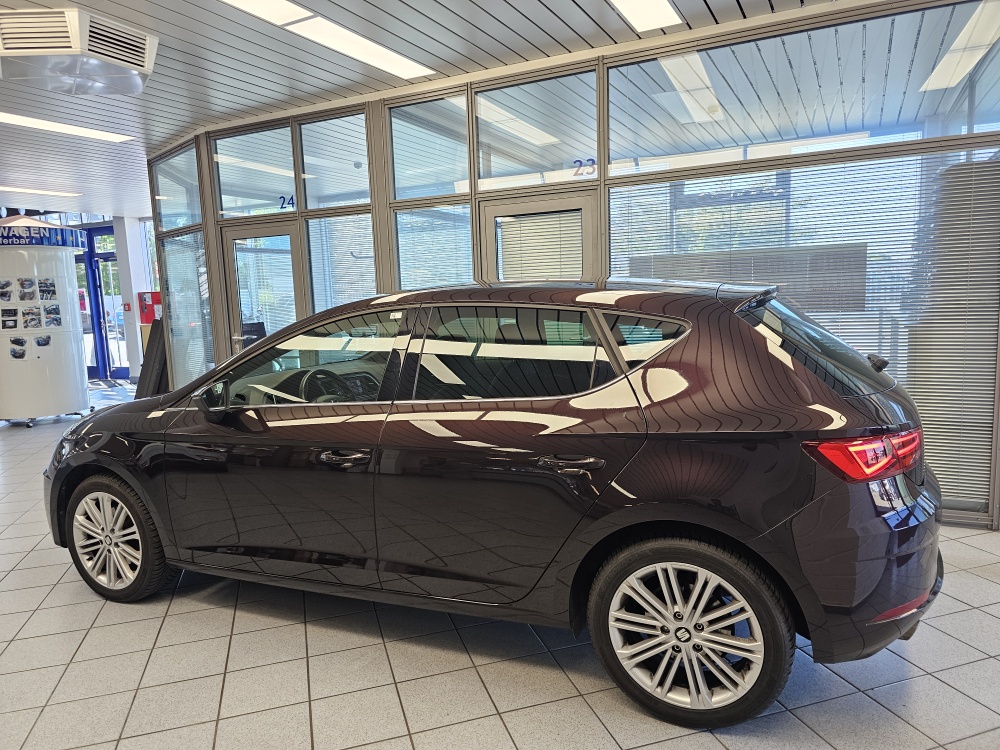 Seat Leon  bei Hoffmann Automobile in Wolfsburg kaufen und sofort mitnehmen - Bild 18