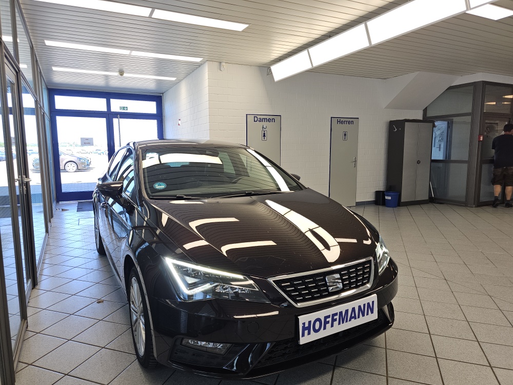 Seat Leon  bei Hoffmann Automobile in Wolfsburg kaufen und sofort mitnehmen - Bild 21