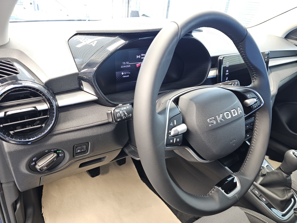 Skoda Fabia bei Hoffmann Automobile in Wolfsburg kaufen und sofort mitnehmen - Bild 19