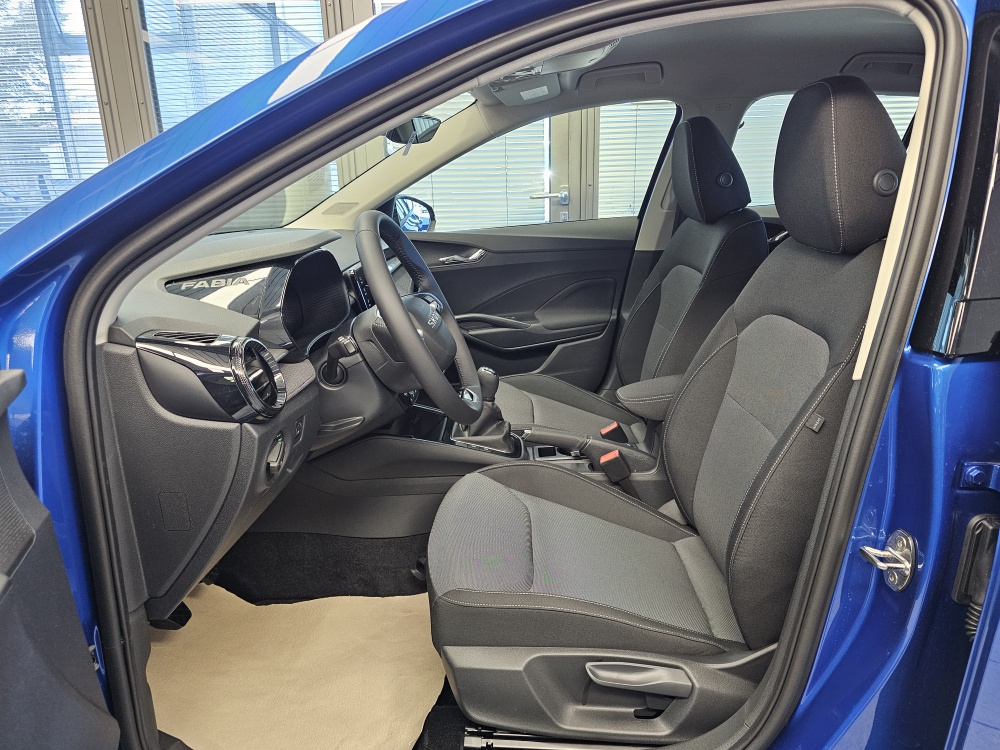 Skoda Fabia bei Hoffmann Automobile in Wolfsburg kaufen und sofort mitnehmen - Bild 20