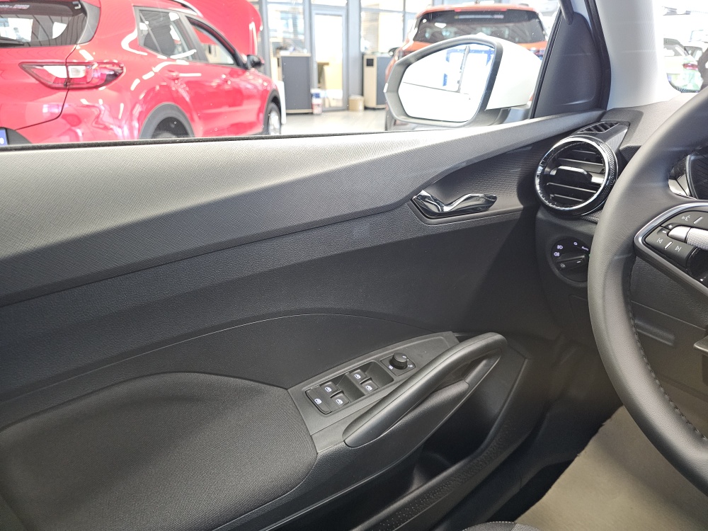 Skoda Fabia bei Hoffmann Automobile in Wolfsburg kaufen und sofort mitnehmen - Bild 17