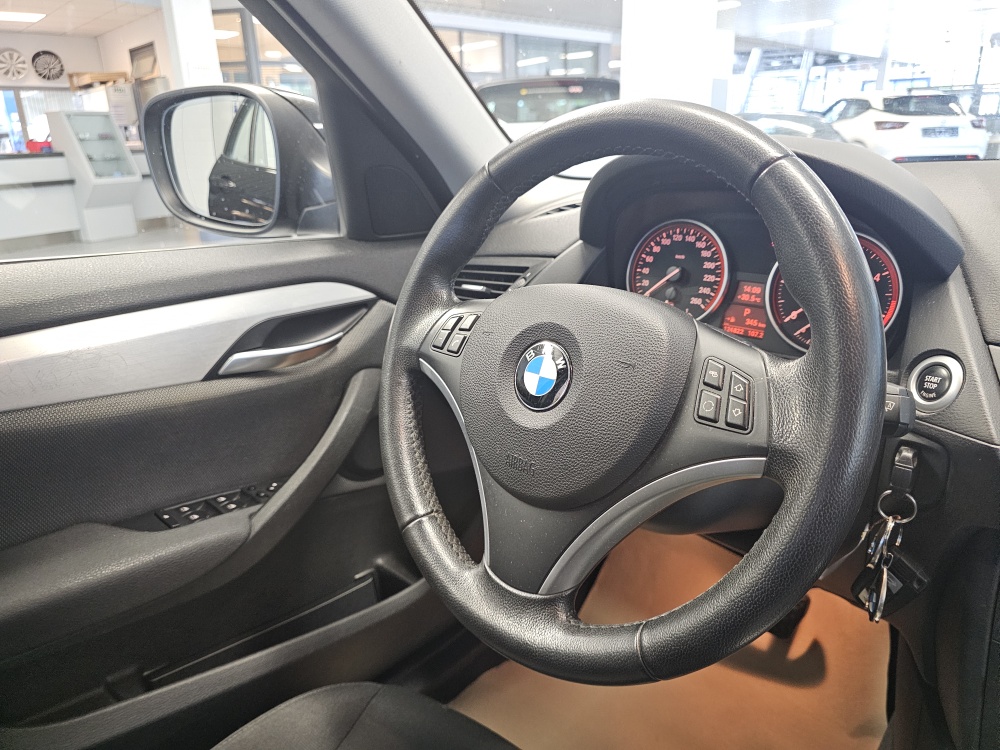 BMW X1  bei Hoffmann Automobile in Wolfsburg kaufen und sofort mitnehmen - Bild 12