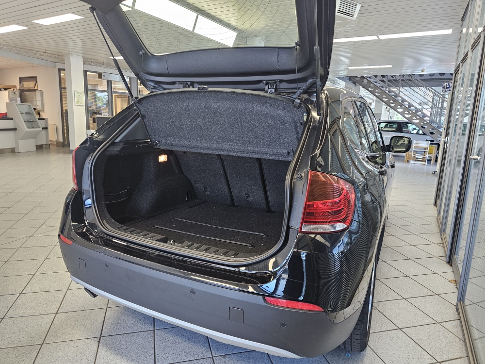 BMW X1  bei Hoffmann Automobile in Wolfsburg kaufen und sofort mitnehmen - Bild 2