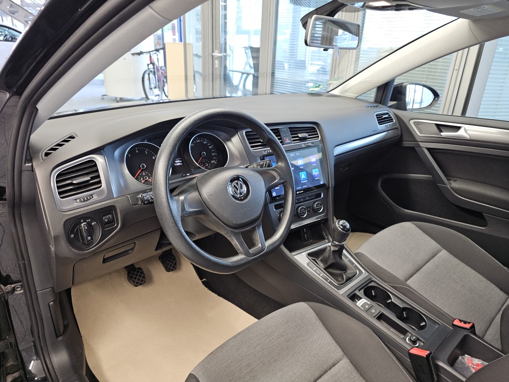 VW Golf  bei Hoffmann Automobile in Wolfsburg kaufen und sofort mitnehmen - Bild 13