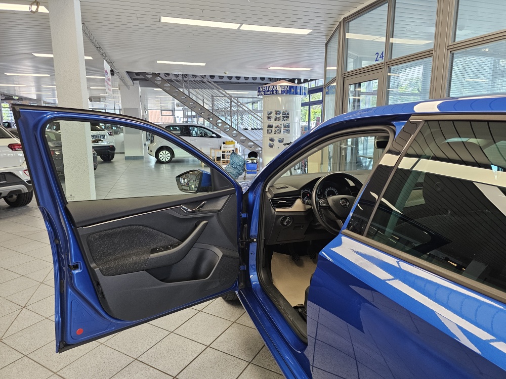 Skoda Scala  bei Hoffmann Automobile in Wolfsburg kaufen und sofort mitnehmen - Bild 17