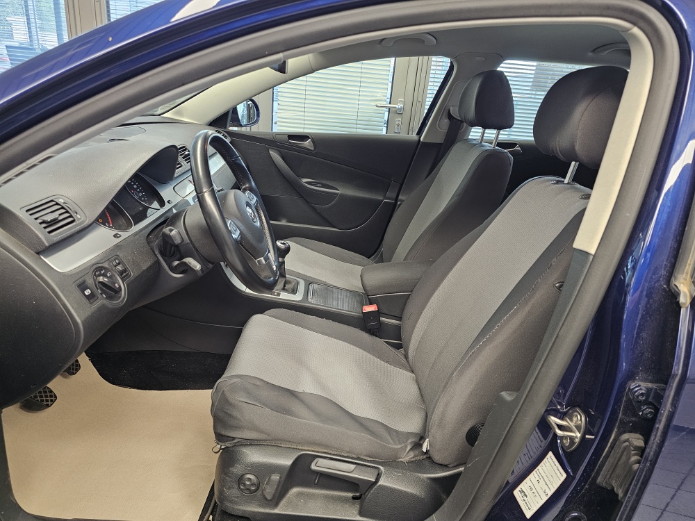 VW Passat Variant  bei Hoffmann Automobile in Wolfsburg kaufen und sofort mitnehmen - Bild 14