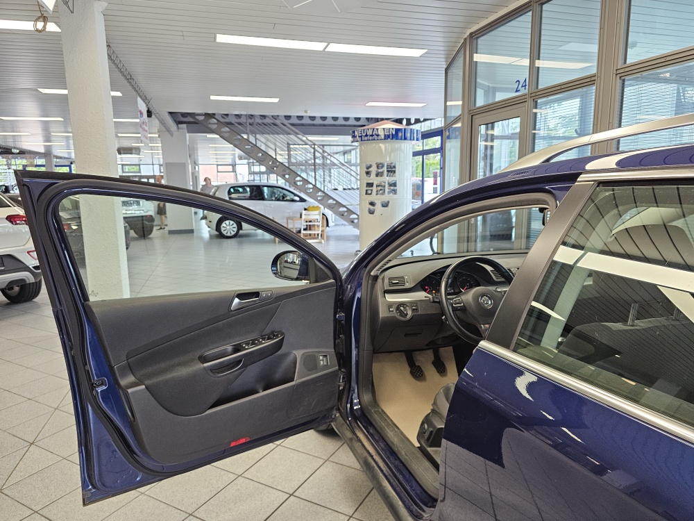VW Passat Variant  bei Hoffmann Automobile in Wolfsburg kaufen und sofort mitnehmen - Bild 15