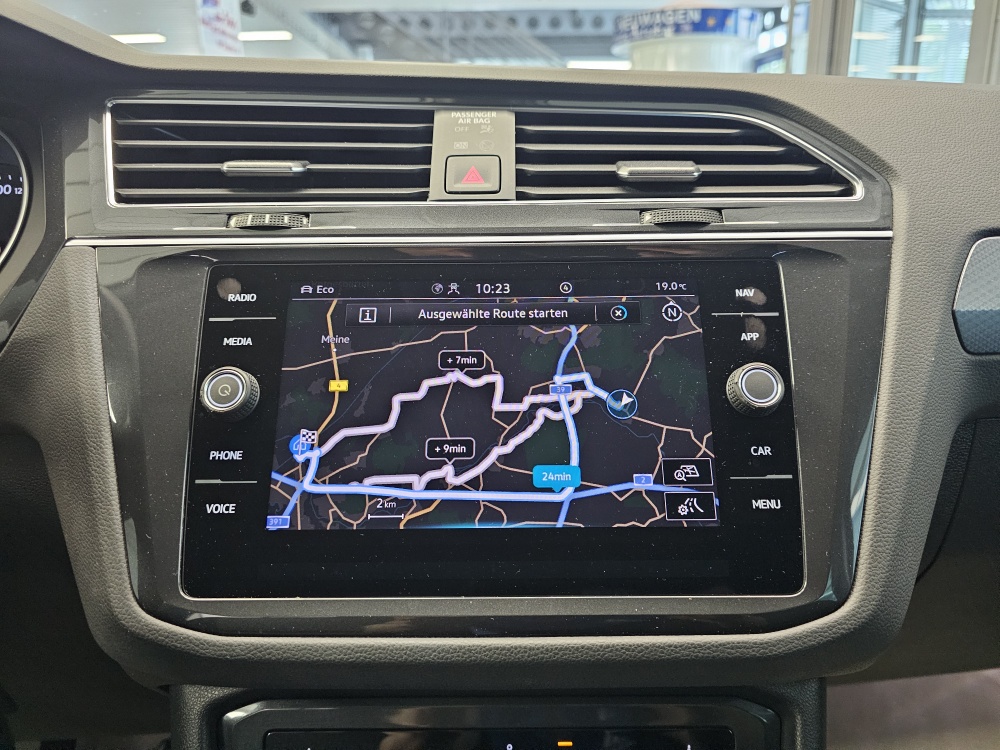 VW Tiguan  bei Hoffmann Automobile in Wolfsburg kaufen und sofort mitnehmen - Bild 11