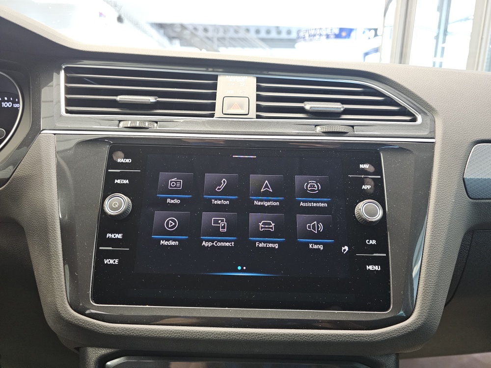 VW Tiguan  bei Hoffmann Automobile in Wolfsburg kaufen und sofort mitnehmen - Bild 13