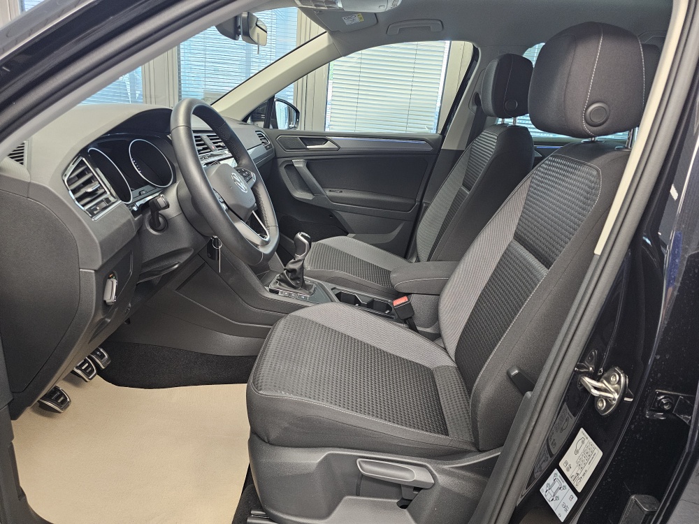 VW Tiguan  bei Hoffmann Automobile in Wolfsburg kaufen und sofort mitnehmen - Bild 22