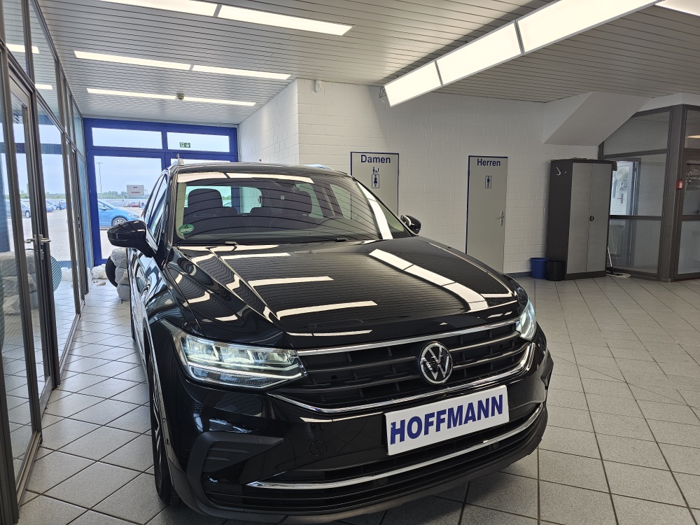 VW Tiguan  bei Hoffmann Automobile in Wolfsburg kaufen und sofort mitnehmen - Bild 28