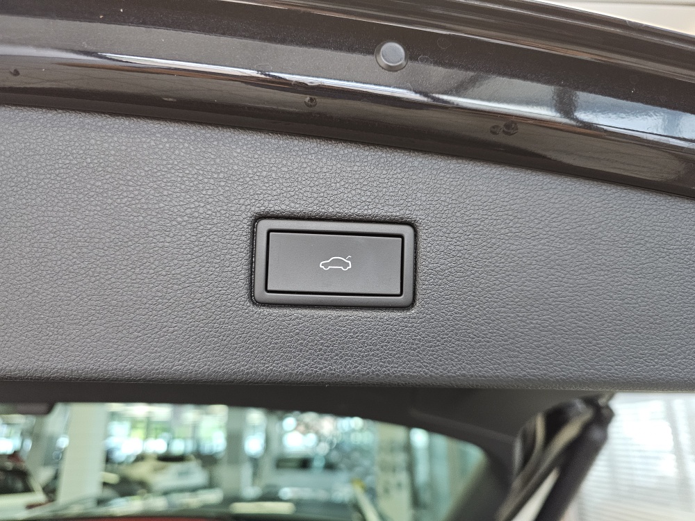 VW Tiguan  bei Hoffmann Automobile in Wolfsburg kaufen und sofort mitnehmen - Bild 3