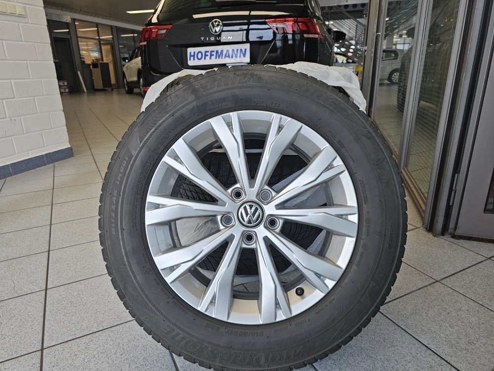 VW Tiguan  bei Hoffmann Automobile in Wolfsburg kaufen und sofort mitnehmen - Bild 4
