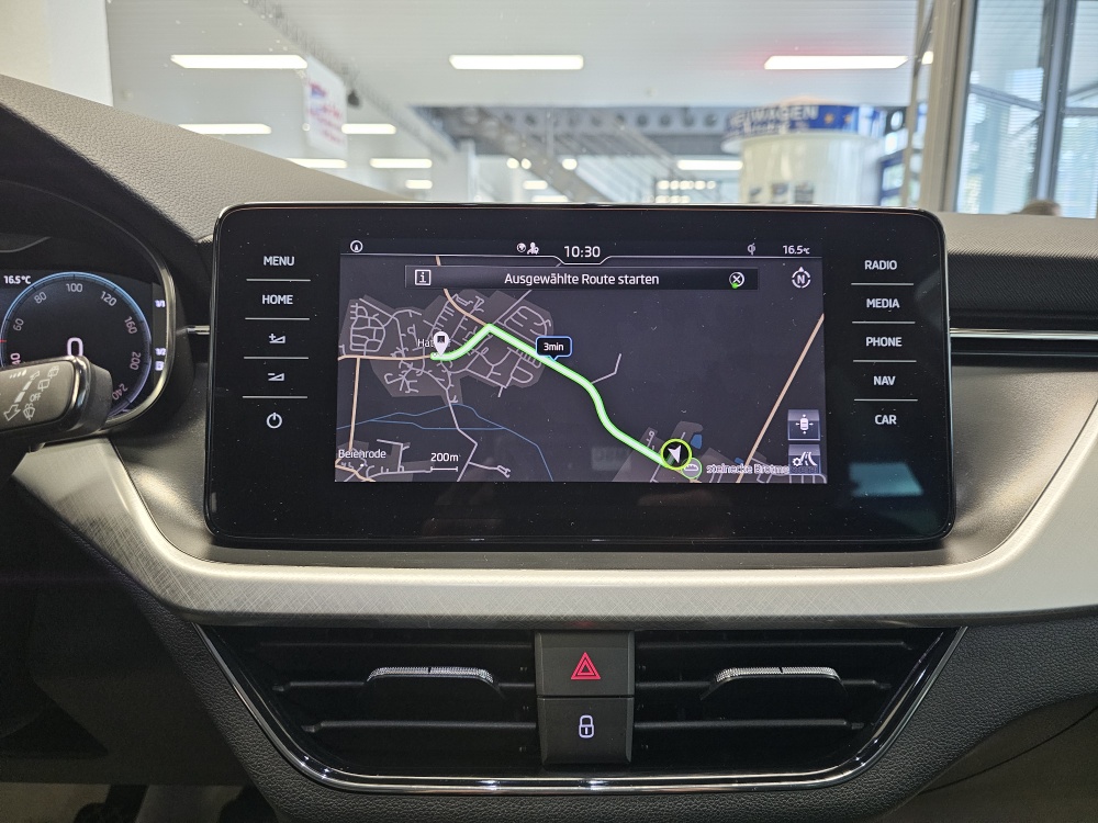Skoda Kamiq  bei Hoffmann Automobile in Wolfsburg kaufen und sofort mitnehmen - Bild 8