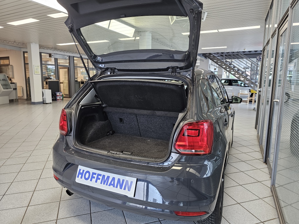 VW Polo  bei Hoffmann Automobile in Wolfsburg kaufen und sofort mitnehmen - Bild 2
