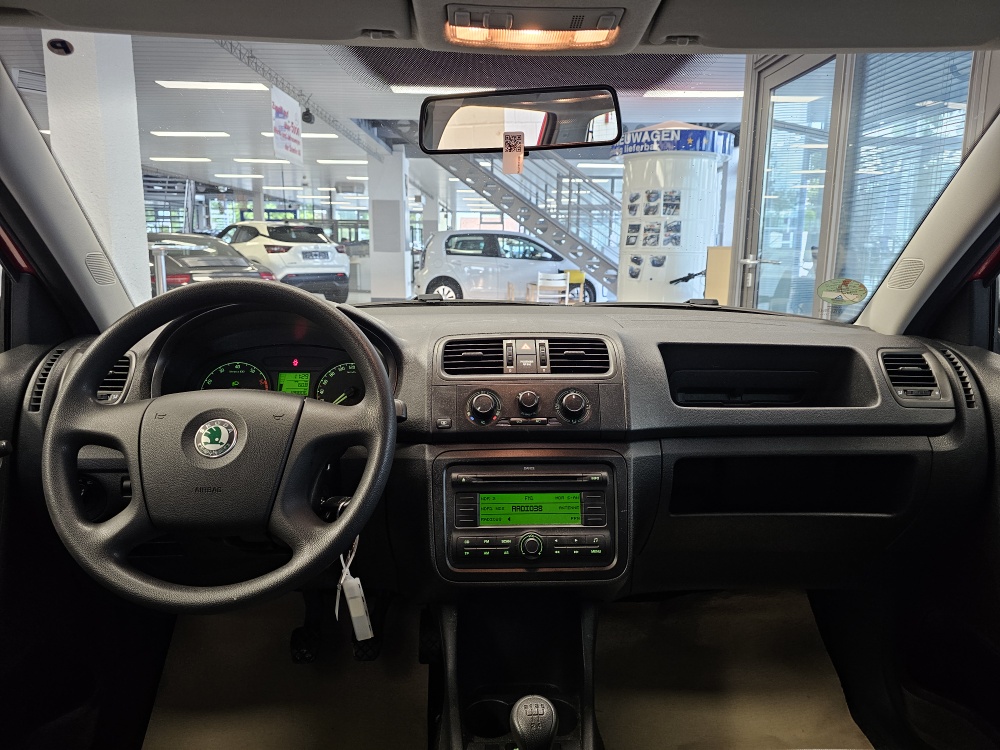 Skoda Fabia  bei Hoffmann Automobile in Wolfsburg kaufen und sofort mitnehmen - Bild 6