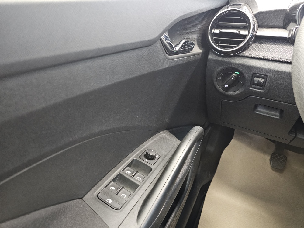 Skoda Fabia  bei Hoffmann Automobile in Wolfsburg kaufen und sofort mitnehmen - Bild 15