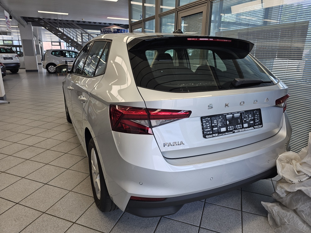 Skoda Fabia  bei Hoffmann Automobile in Wolfsburg kaufen und sofort mitnehmen - Bild 4