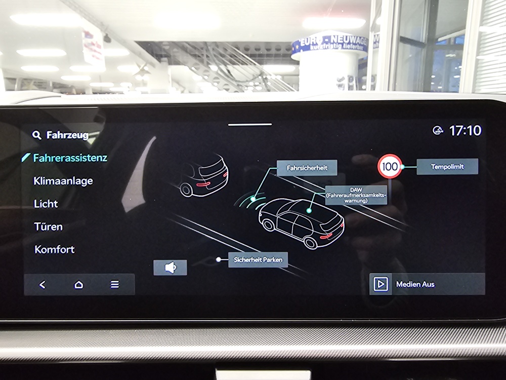 Kia Sportage  bei Hoffmann Automobile in Wolfsburg kaufen und sofort mitnehmen - Bild 17