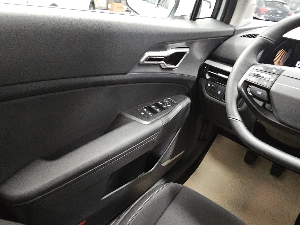 Kia Sportage  bei Hoffmann Automobile in Wolfsburg kaufen und sofort mitnehmen - Bild 24