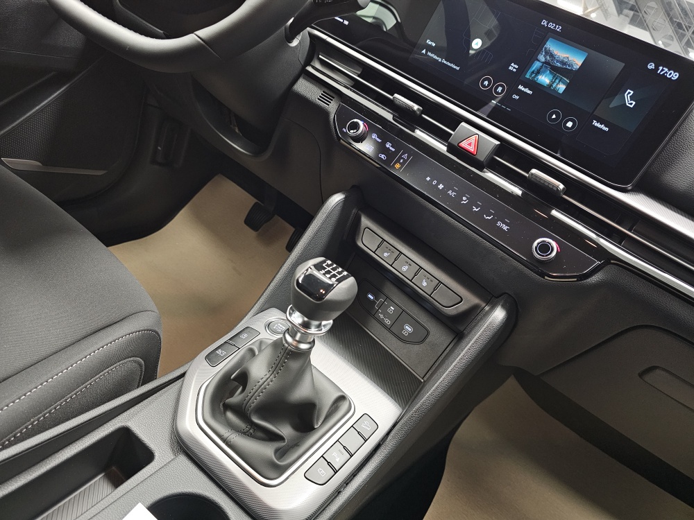 Kia Sportage  bei Hoffmann Automobile in Wolfsburg kaufen und sofort mitnehmen - Bild 7