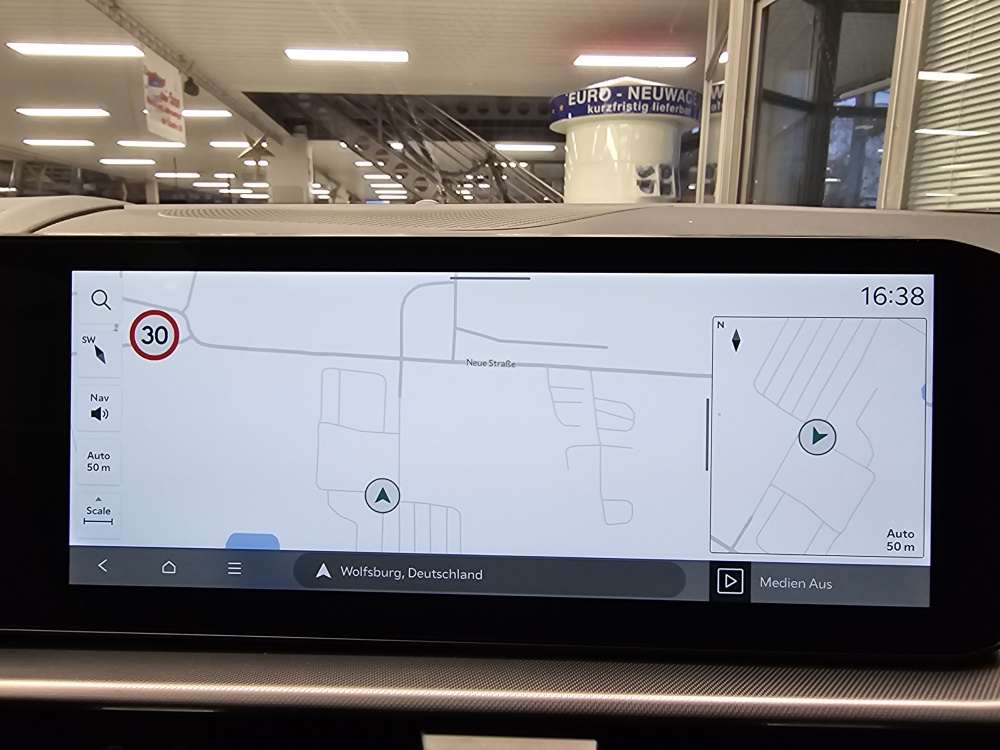 Kia Sportage  bei Hoffmann Automobile in Wolfsburg kaufen und sofort mitnehmen - Bild 21