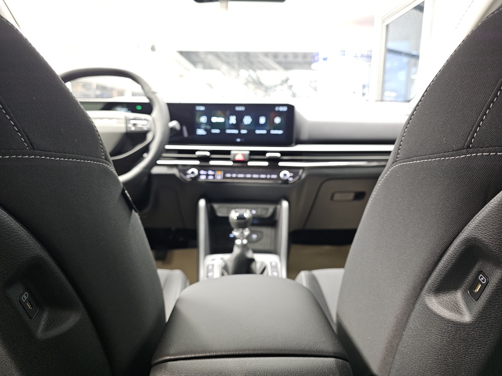 Kia Sportage  bei Hoffmann Automobile in Wolfsburg kaufen und sofort mitnehmen - Bild 5