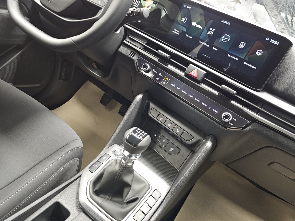 Kia Sportage  bei Hoffmann Automobile in Wolfsburg kaufen und sofort mitnehmen - Bild 7