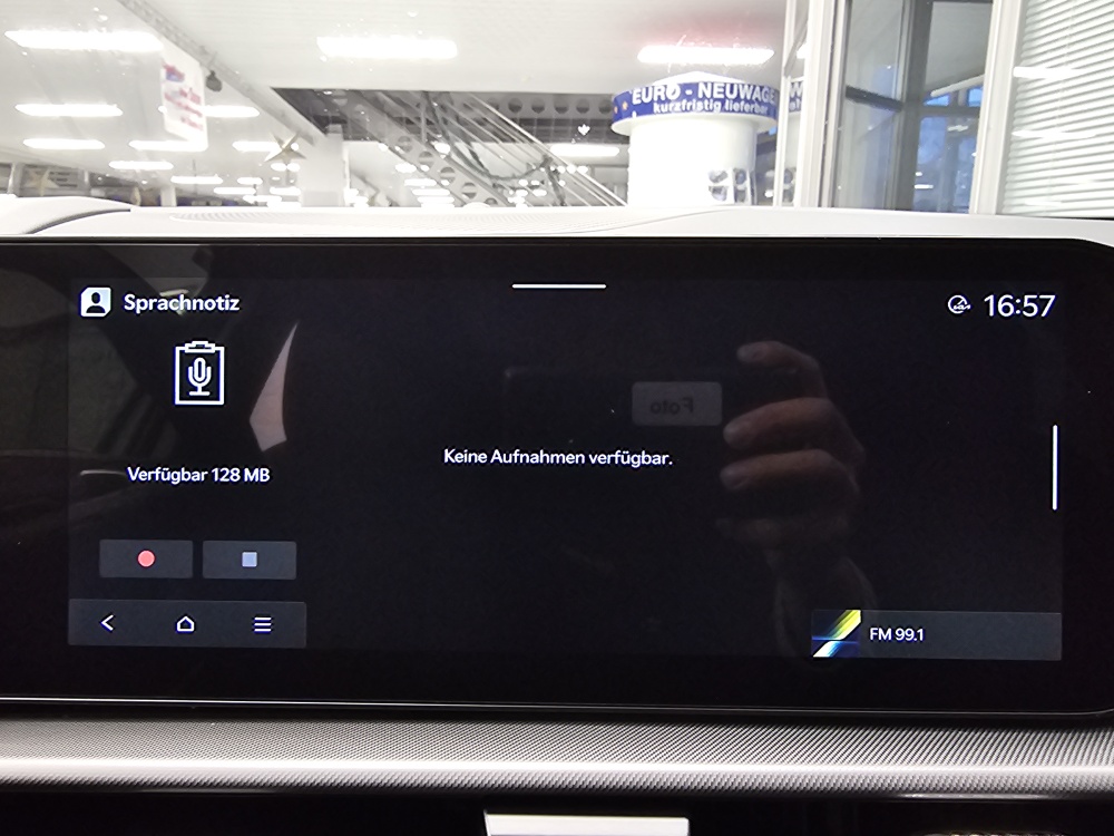 Kia Sportage  bei Hoffmann Automobile in Wolfsburg kaufen und sofort mitnehmen - Bild 13