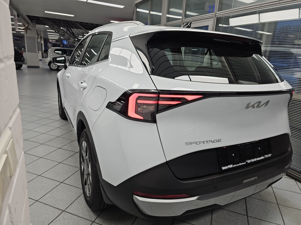 Kia Sportage  bei Hoffmann Automobile in Wolfsburg kaufen und sofort mitnehmen - Bild 3
