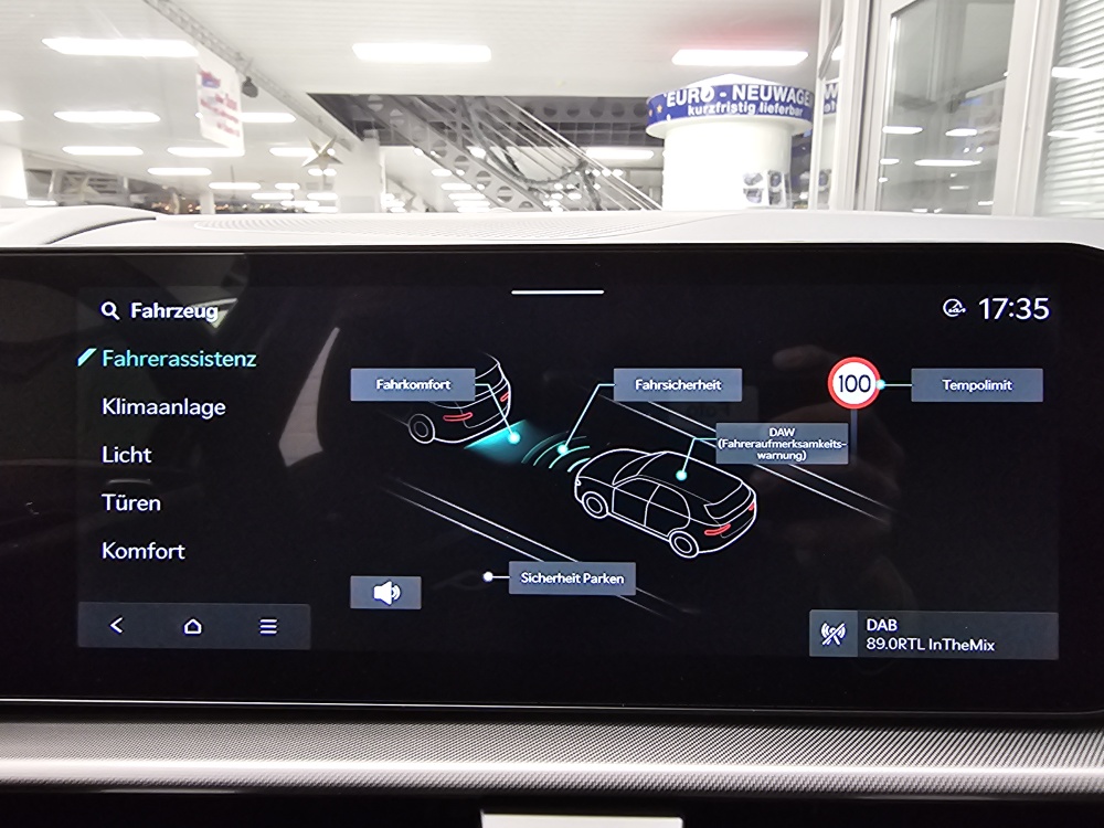 Kia Sportage  bei Hoffmann Automobile in Wolfsburg kaufen und sofort mitnehmen - Bild 18