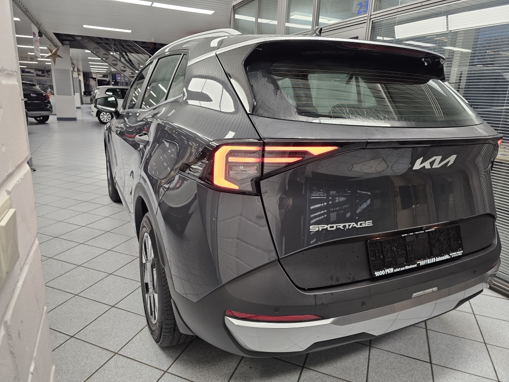 Kia Sportage  bei Hoffmann Automobile in Wolfsburg kaufen und sofort mitnehmen - Bild 3