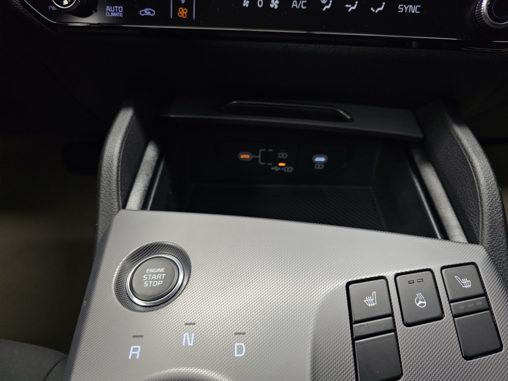 Kia Sportage  bei Hoffmann Automobile in Wolfsburg kaufen und sofort mitnehmen - Bild 8