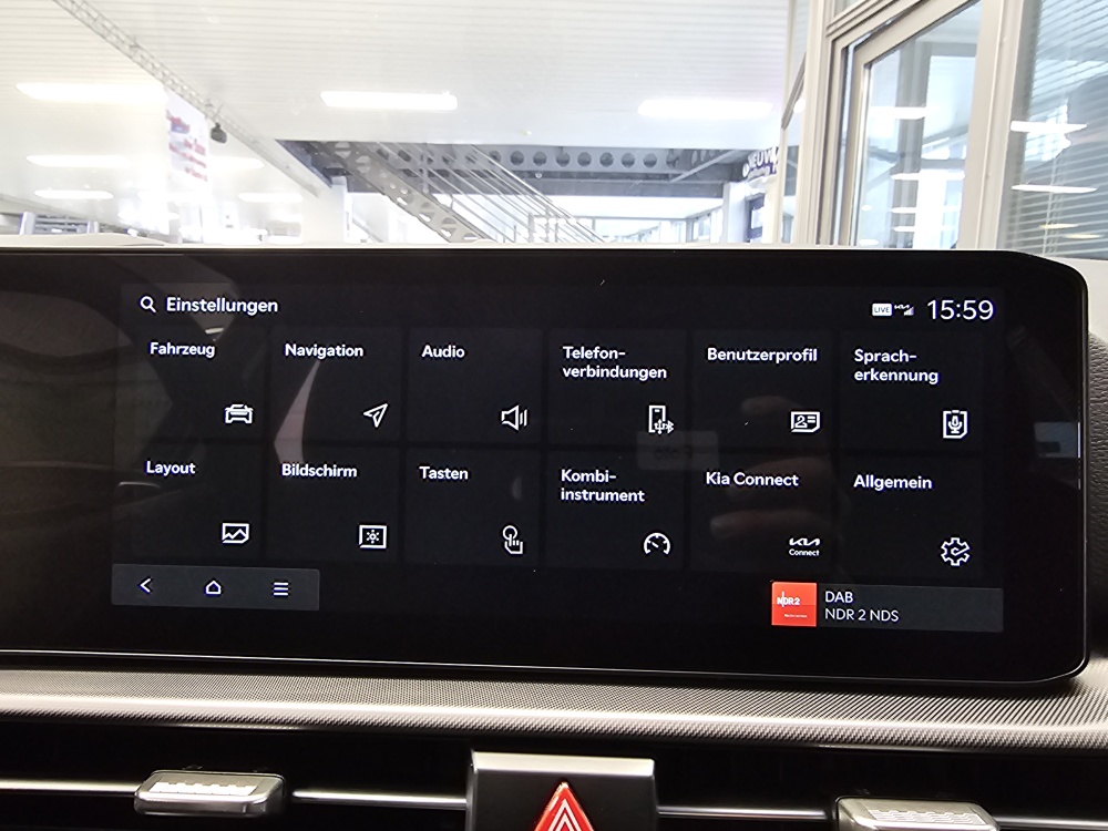 Kia Sportage  bei Hoffmann Automobile in Wolfsburg kaufen und sofort mitnehmen - Bild 16