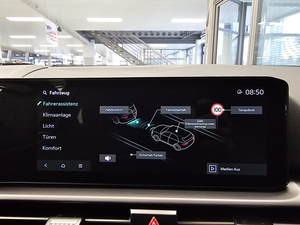 Kia Sportage  bei Hoffmann Automobile in Wolfsburg kaufen und sofort mitnehmen - Bild 16