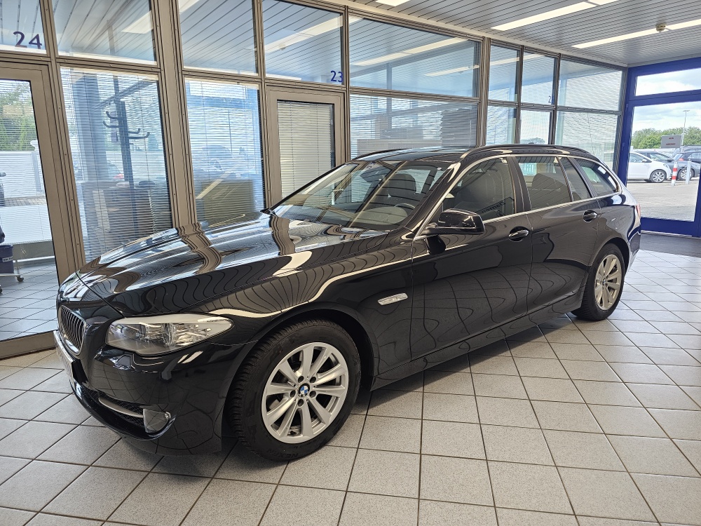 BMW 520i Touring  für nur 13.200,- € bei Hoffmann Automobile in Wolfsburg kaufen und sofort mitnehmen