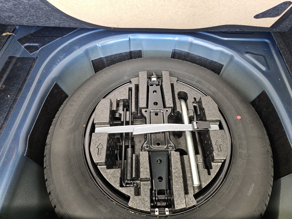 Skoda Scala  bei Hoffmann Automobile in Wolfsburg kaufen und sofort mitnehmen - Bild 3