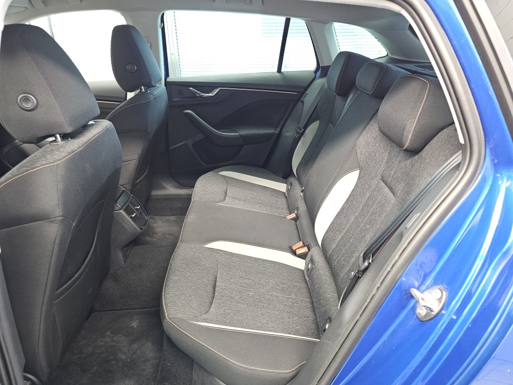 Skoda Scala  bei Hoffmann Automobile in Wolfsburg kaufen und sofort mitnehmen - Bild 5