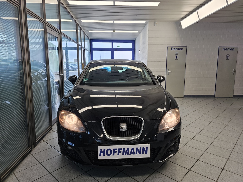 Seat Leon  bei Hoffmann Automobile in Wolfsburg kaufen und sofort mitnehmen - Bild 16
