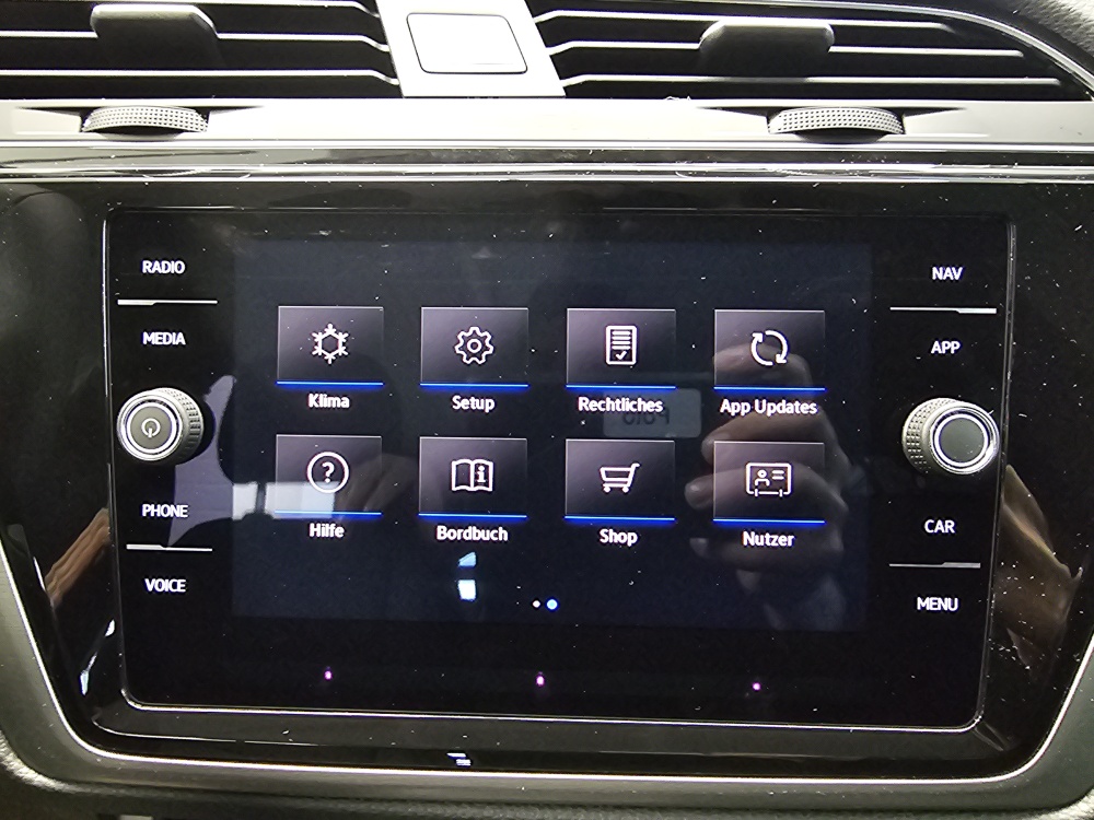 VW Touran  bei Hoffmann Automobile in Wolfsburg kaufen und sofort mitnehmen - Bild 12