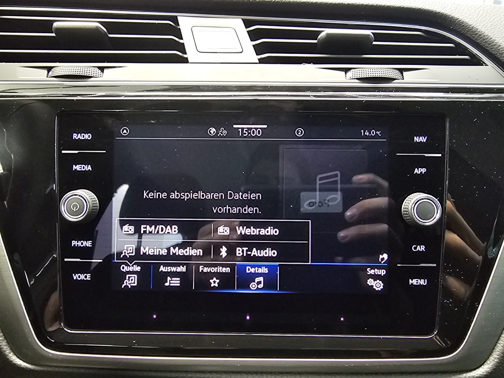 VW Touran  bei Hoffmann Automobile in Wolfsburg kaufen und sofort mitnehmen - Bild 16