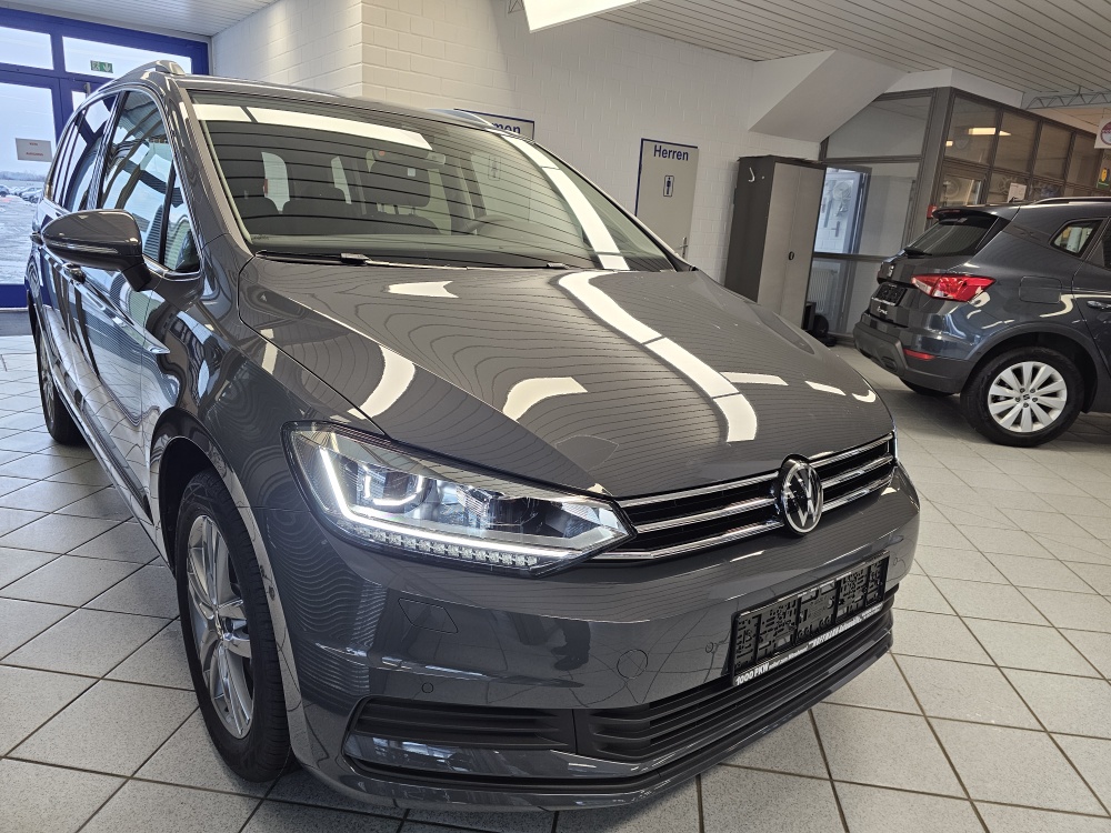 VW Touran  bei Hoffmann Automobile in Wolfsburg kaufen und sofort mitnehmen - Bild 29