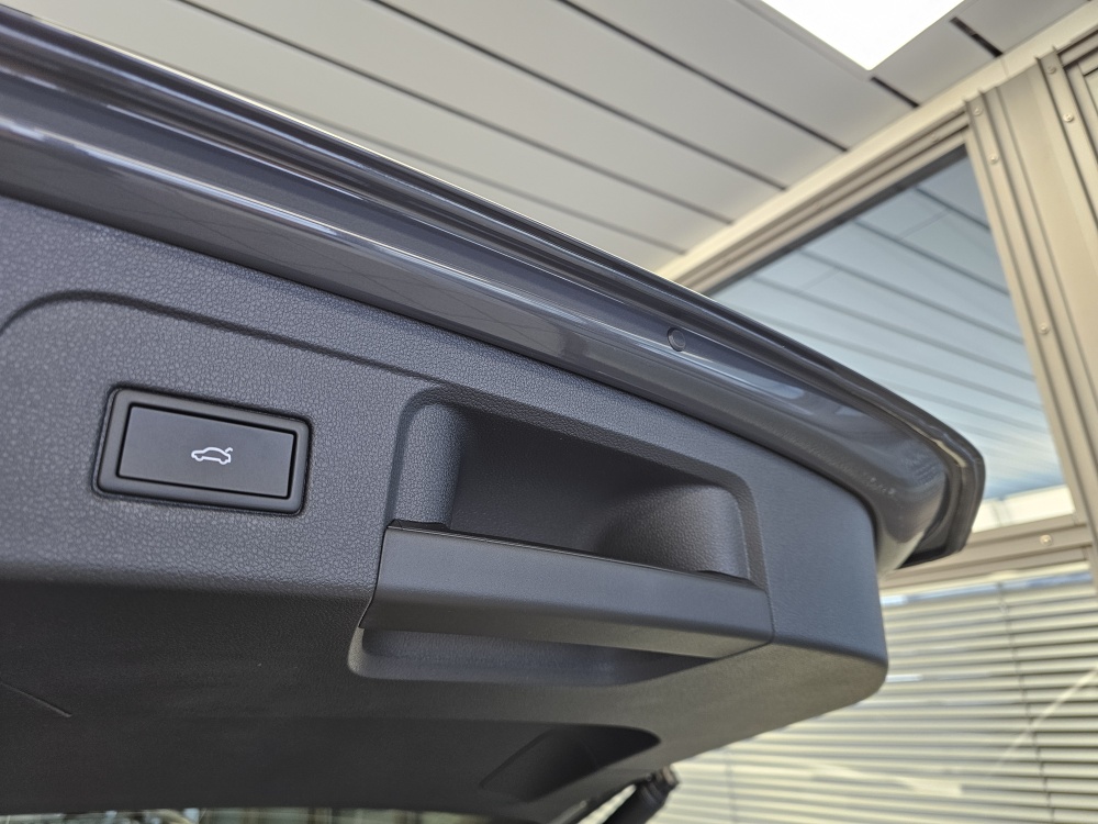 VW Touran  bei Hoffmann Automobile in Wolfsburg kaufen und sofort mitnehmen - Bild 4