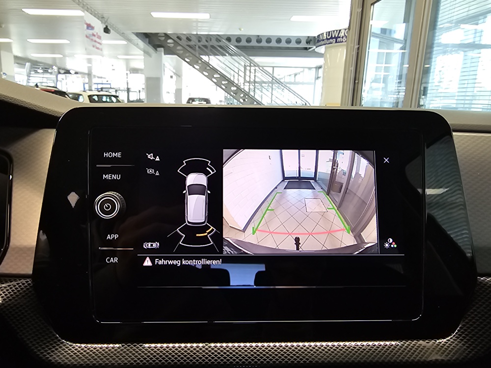 VW T-Cross bei Hoffmann Automobile in Wolfsburg kaufen und sofort mitnehmen - Bild 17