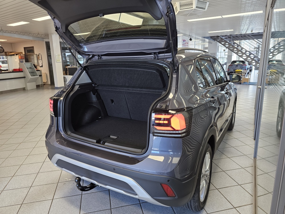 VW T-Cross bei Hoffmann Automobile in Wolfsburg kaufen und sofort mitnehmen - Bild 2