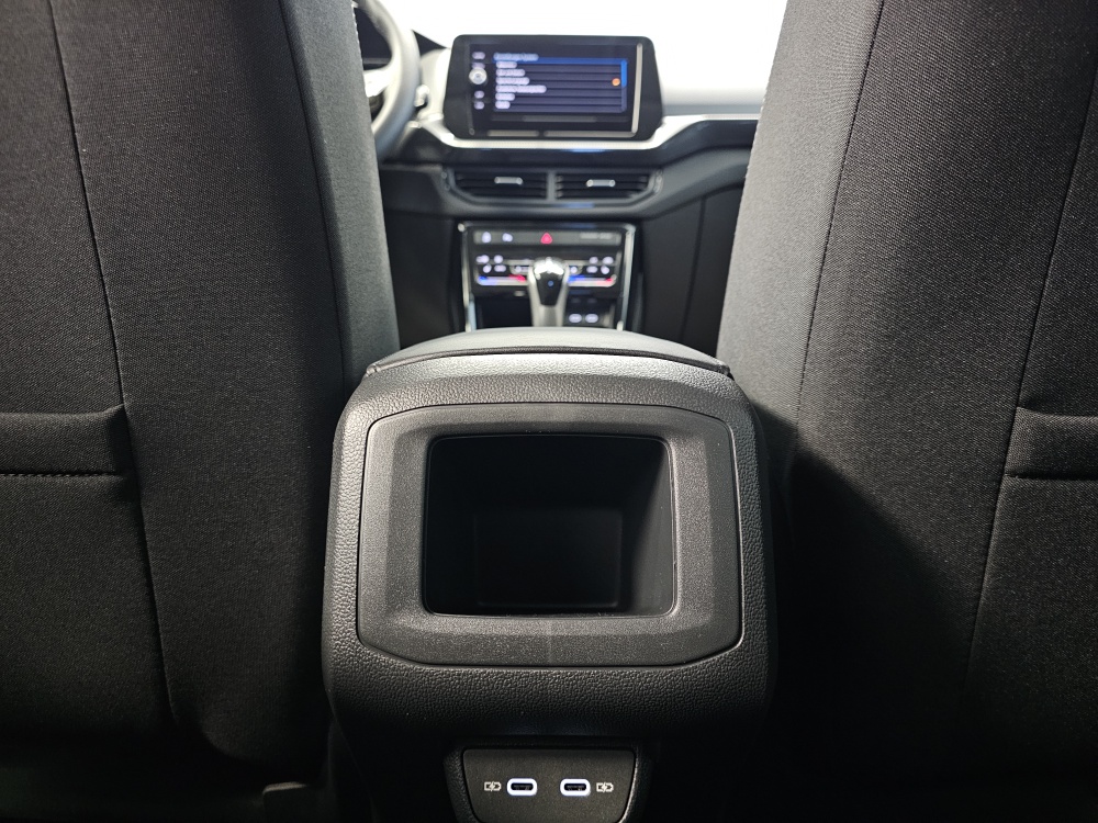 VW T-Cross bei Hoffmann Automobile in Wolfsburg kaufen und sofort mitnehmen - Bild 6